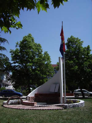 Monument Monument voor A. den Doolaard in Ohrid